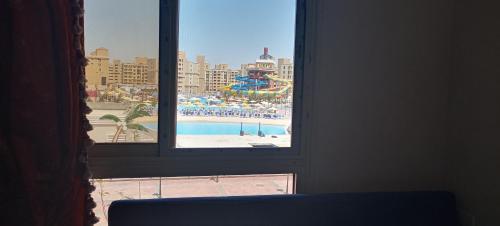 الكيلو 91-اكوا فيو aqua view للمصرين فقطの敷地内または近くにあるプールの景色