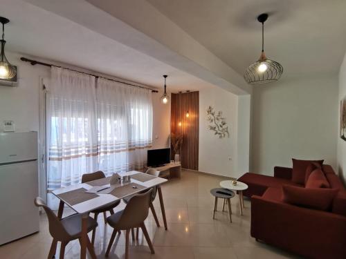 Evris House color suite
