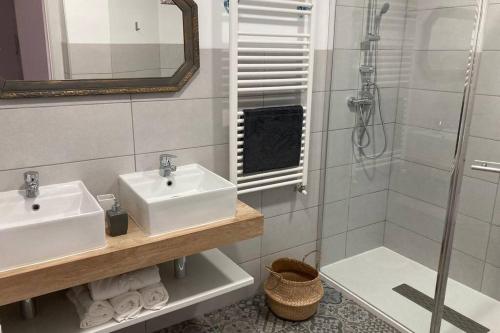 Ένα μπάνιο στο Apartamento nuevo, céntrico y tranquilo