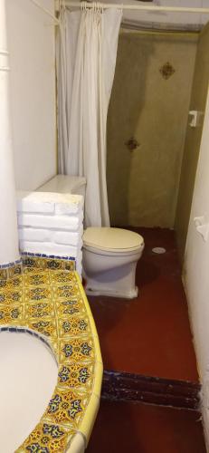 Un baño de Hotel Mision y Spa Acapulco