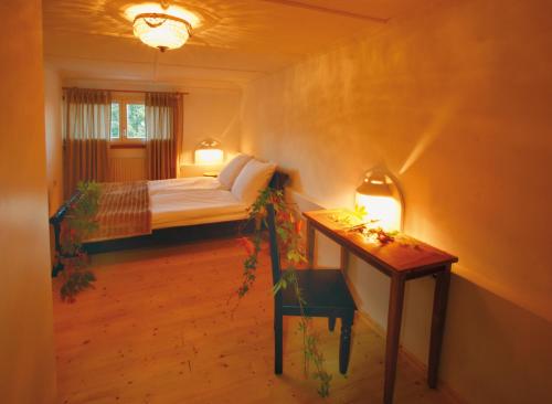 Ліжко або ліжка в номері Hotel Sternen - Anno 1769