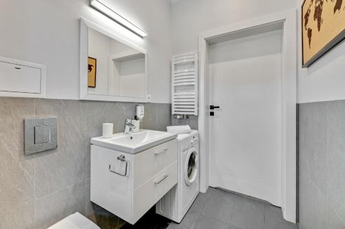 Gallery image of Lion Apartments - Ibiza in Sopot