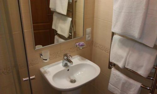 Un baño de Yuzhniy Dvorik
