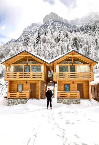 Villas Jezerca im Winter