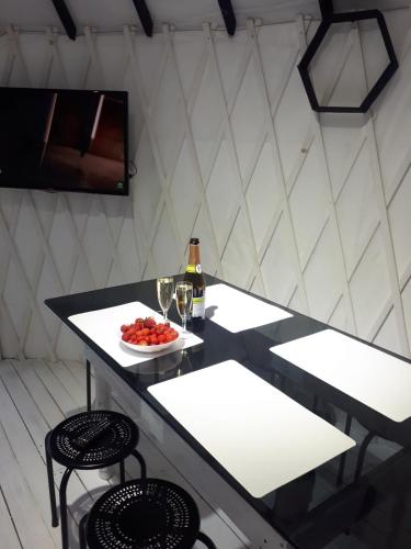 Bebidas en Глемпінг luxury