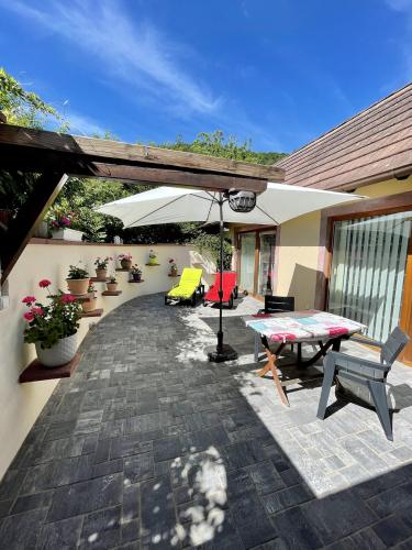 Kawasan patio atau luaran di Lo'Gîte L'Allée du Val