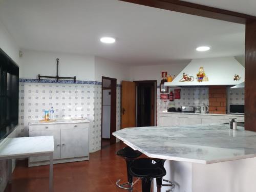 Кухня или мини-кухня в Quinta das Tílias Douro Valley

