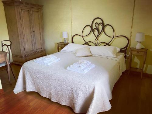 B&B Su Strintuにあるベッド