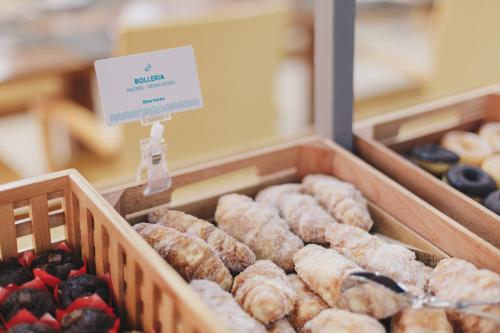 Mad på lejlighedshotellet eller i nærheden