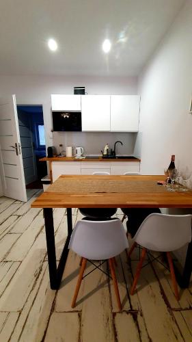 Kuchyň nebo kuchyňský kout v ubytování Apartament Piasek i Morze