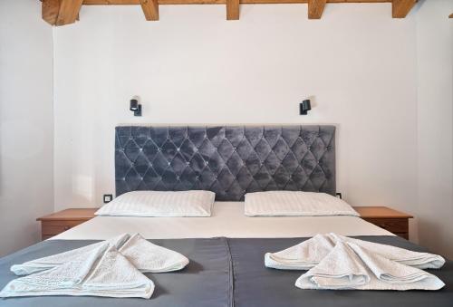Postel nebo postele na pokoji v ubytování Kamp Lunga +