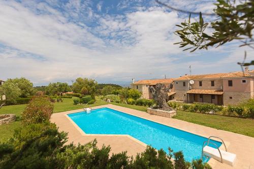 Zdjęcie z galerii obiektu Rastoni Retreats #FeelsLikeHome w Áfitos