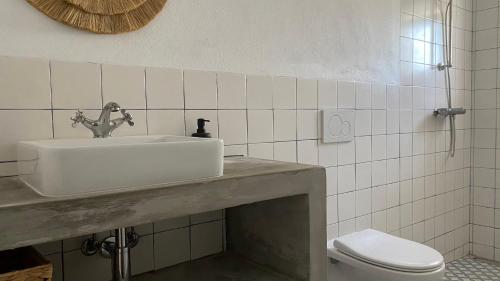 Bilik mandi di Casa Sereno