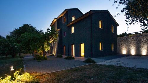 ヴィラが所在する建物