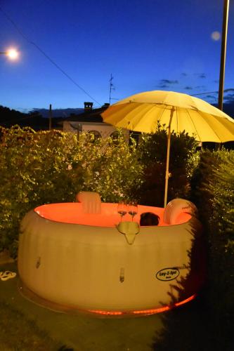Jardin de l'établissement Al Vecchio Glicine