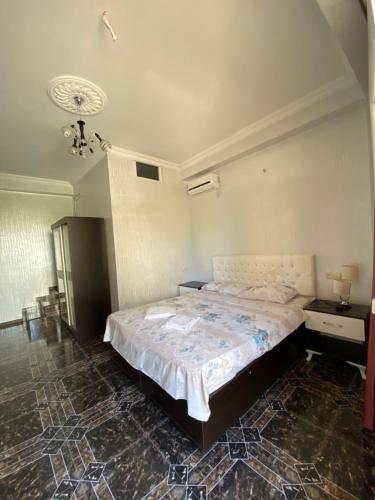 Postel nebo postele na pokoji v ubytování Hotel Eurasia
