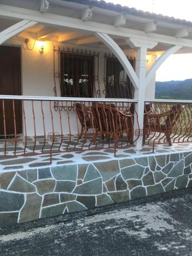 Gallery image of Andronikis House in Sikia