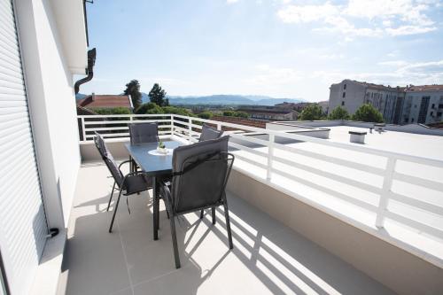 Μπαλκόνι ή βεράντα στο Apartmani Centar
