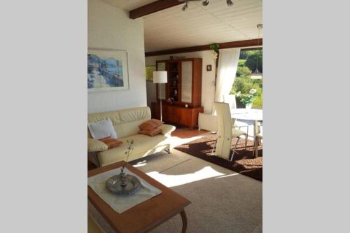 Posezení v ubytování Bungalow Sonnensee mit phantastischem Fernblick