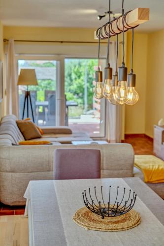 Anovi Holiday Homes by Litto - 5 Min Walk to Beach