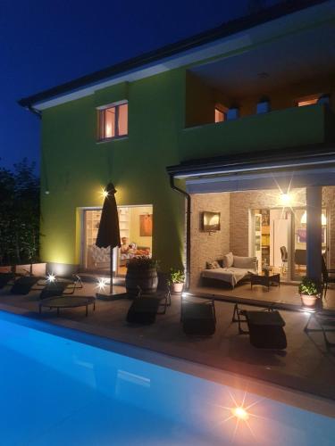 Villa Gaya in Porec with XL pool and stunning garden