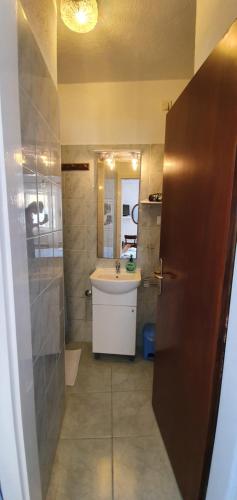 Apartments Jurić - 1 A studio apartment with a view