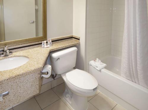 Imagen de la galería de Comfort Inn Southwest Fwy at Westpark, en Houston