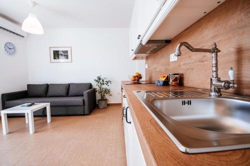 Nhà bếp/bếp nhỏ tại Rock Apartments