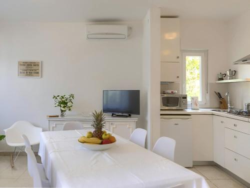 Apartment Laura by Interhome