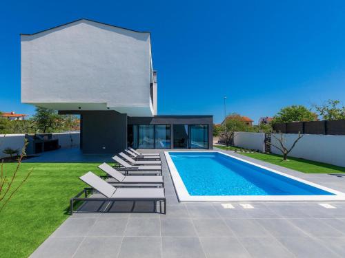 Villa Dots n' Stripes by Interhome