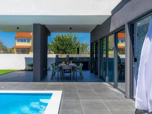 Villa Dots n' Stripes by Interhome