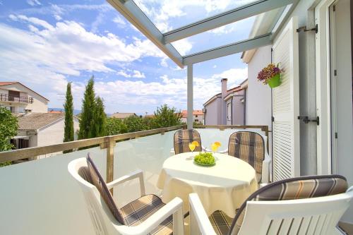 Photo de la galerie de l'établissement Apartment Anja, à Krk