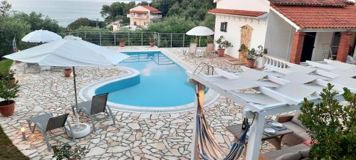 Villa Olive Grove and sea view