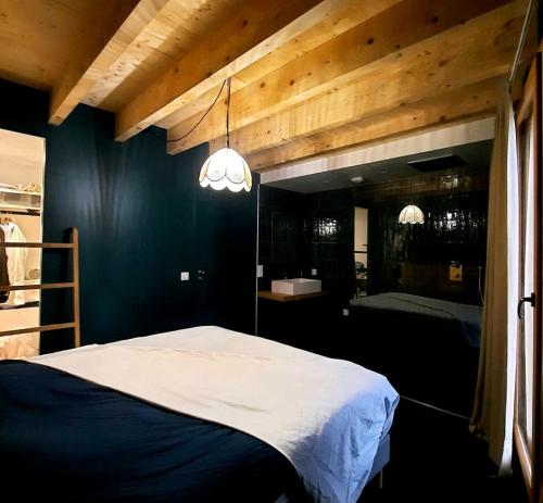Кровать или кровати в номере élégante villa neuve d'architecte