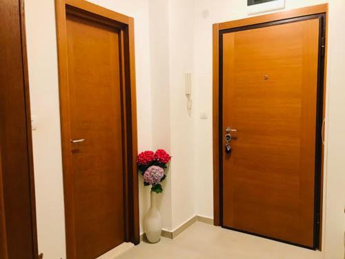 Fotografie z fotogalerie ubytování Apartman Mocart v destinaci Budva