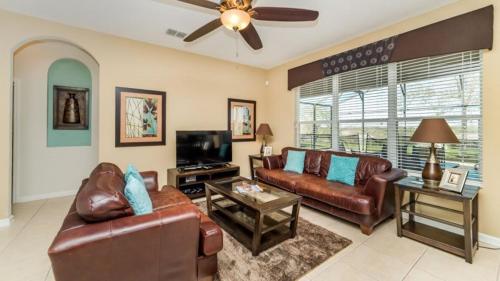 Modern 6 Bedroom 4 Bath Pool Home in Windsor Hills Resort, Orlando, Statele Unite ale Americii