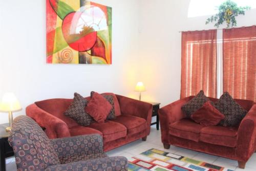 Deluxe 4 Bedroom 3 Bath Pool Home in Rolling Hills, Orlando, Statele Unite ale Americii