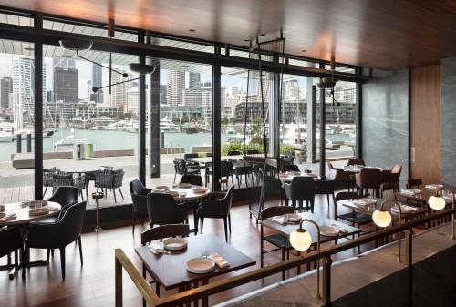 Ресторант или друго място за хранене в Park Hyatt Auckland