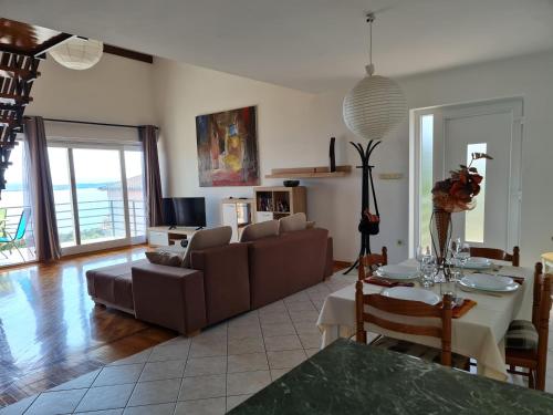 Χώρος καθιστικού στο Apartments Lounger Crikvenica