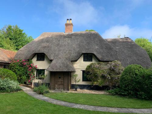 Foto dalla galleria di Under Acre Cottage a Blandford Forum