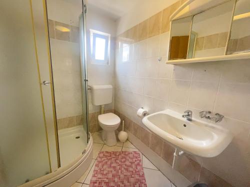 Koupelna v ubytování Apartmani Matković