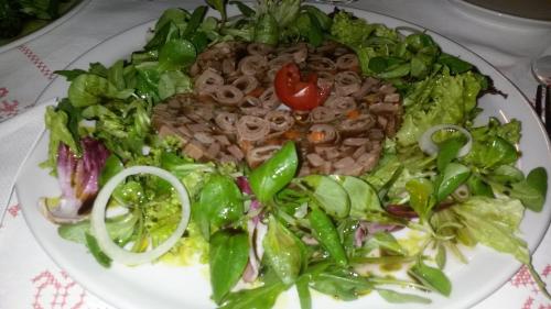 B&Bの敷地内または近くでの食事または食べ物
