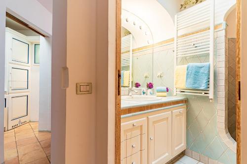 Gallery image of Alma Del Mar Porto Rotondo in Porto Rotondo