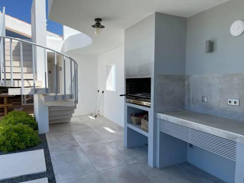 Et tv og/eller underholdning på Luxury Villa, Ocean View, Private Heated Pool