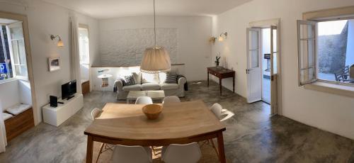 Calheta Beach House T2