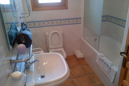 Kylpyhuone majoituspaikassa Casa Helena