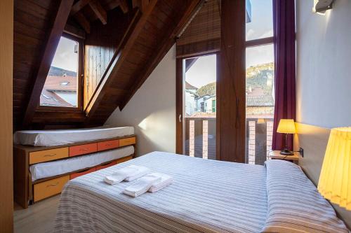 Postel nebo postele na pokoji v ubytování Metsola Apartamentos Rurales