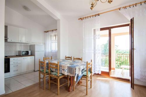 Kuchyň nebo kuchyňský kout v ubytování Apartments Dara