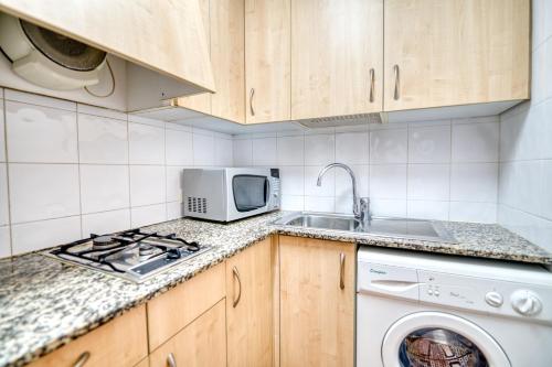 Apartment La platgeta, Calella de Palafrugell, Spain ...