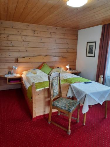 Postel nebo postele na pokoji v ubytování Landgasthof Hubertusstubn
